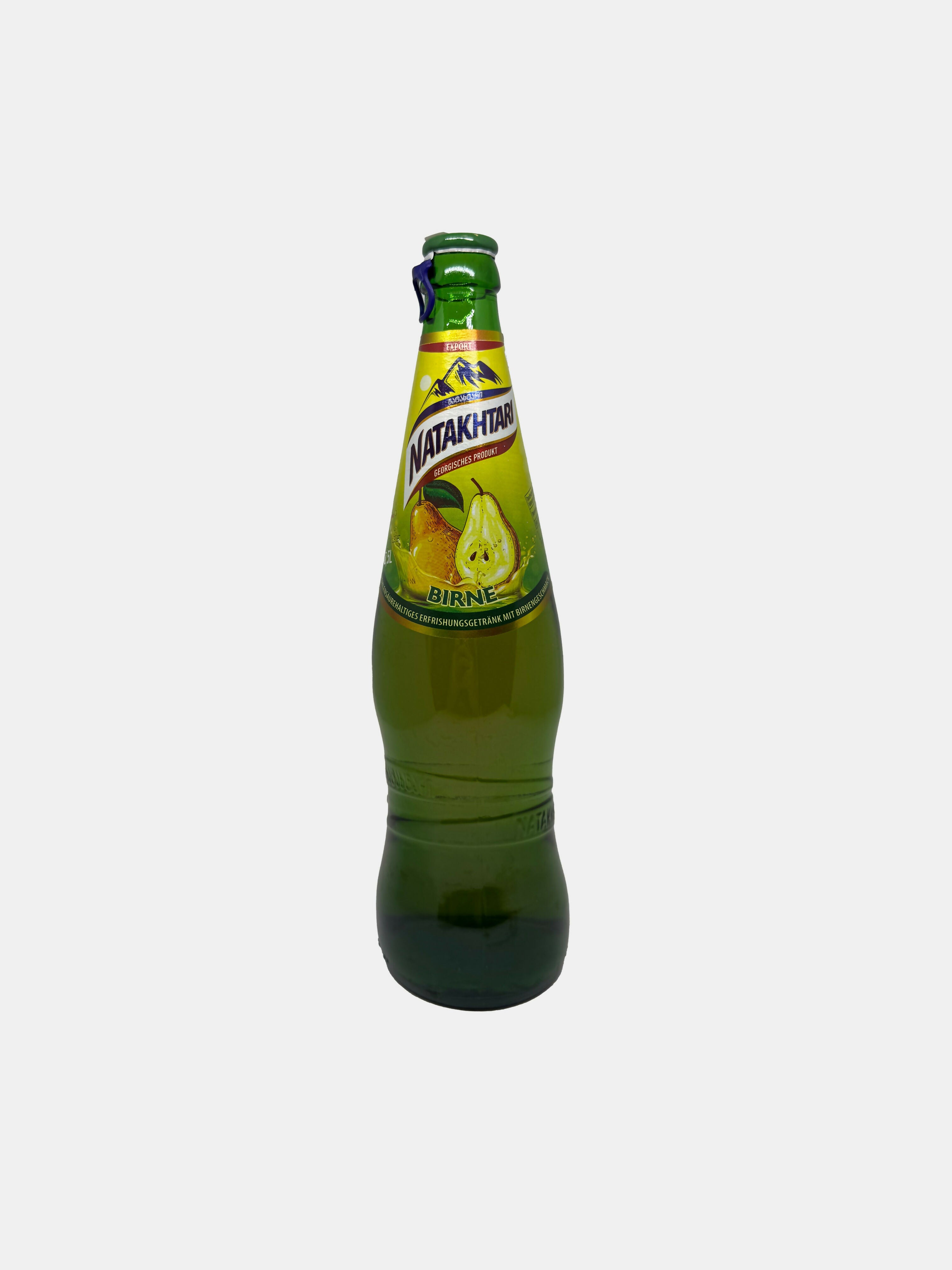 Bouteille de limonade Natakhtari Duchesse saveur poire 0,5 L, boisson gazeuse géorgienne, vue de face