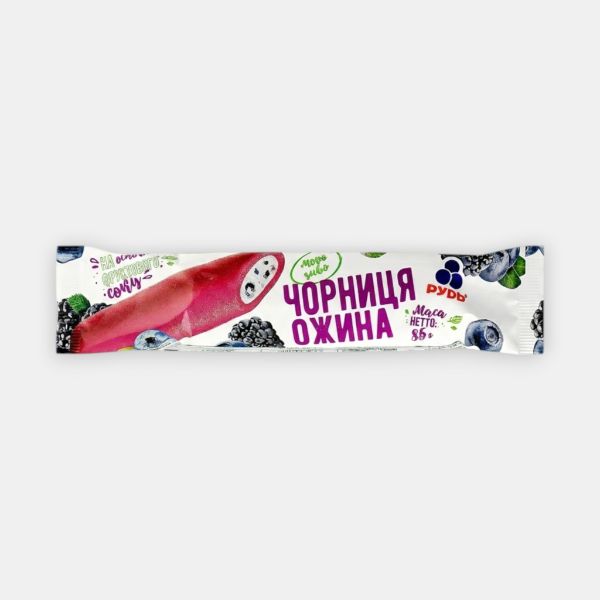 Glace fruitée myrtille et mûre Rud 85 g sur fond blanc, épicerie slave Paris