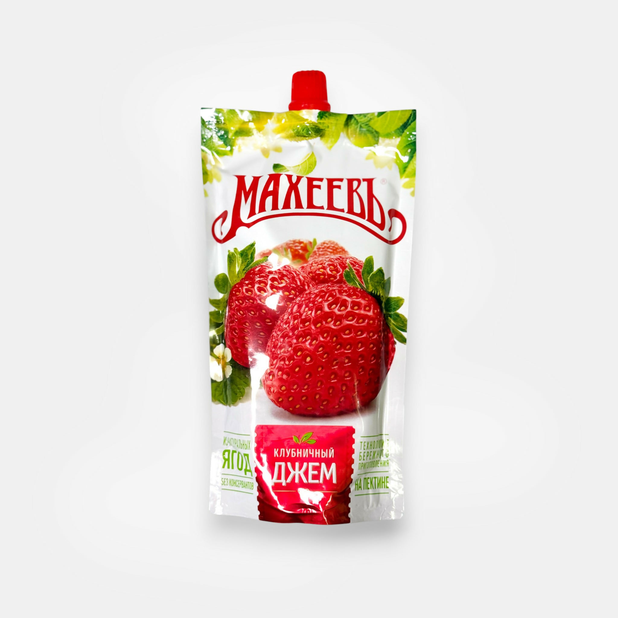 Sachet de confiture de fraises «Makheev», 300 g — confiture classique de fraises mûres, riche en goût et en arôme. Disponible sur Pomo.bio.
