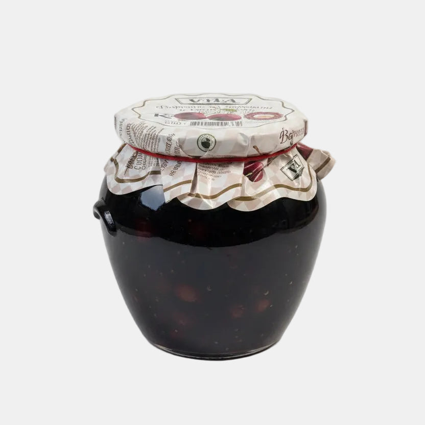 Pot de confiture de cerises avec noyaux Vita 670 g, produits d'Europe de l'Est