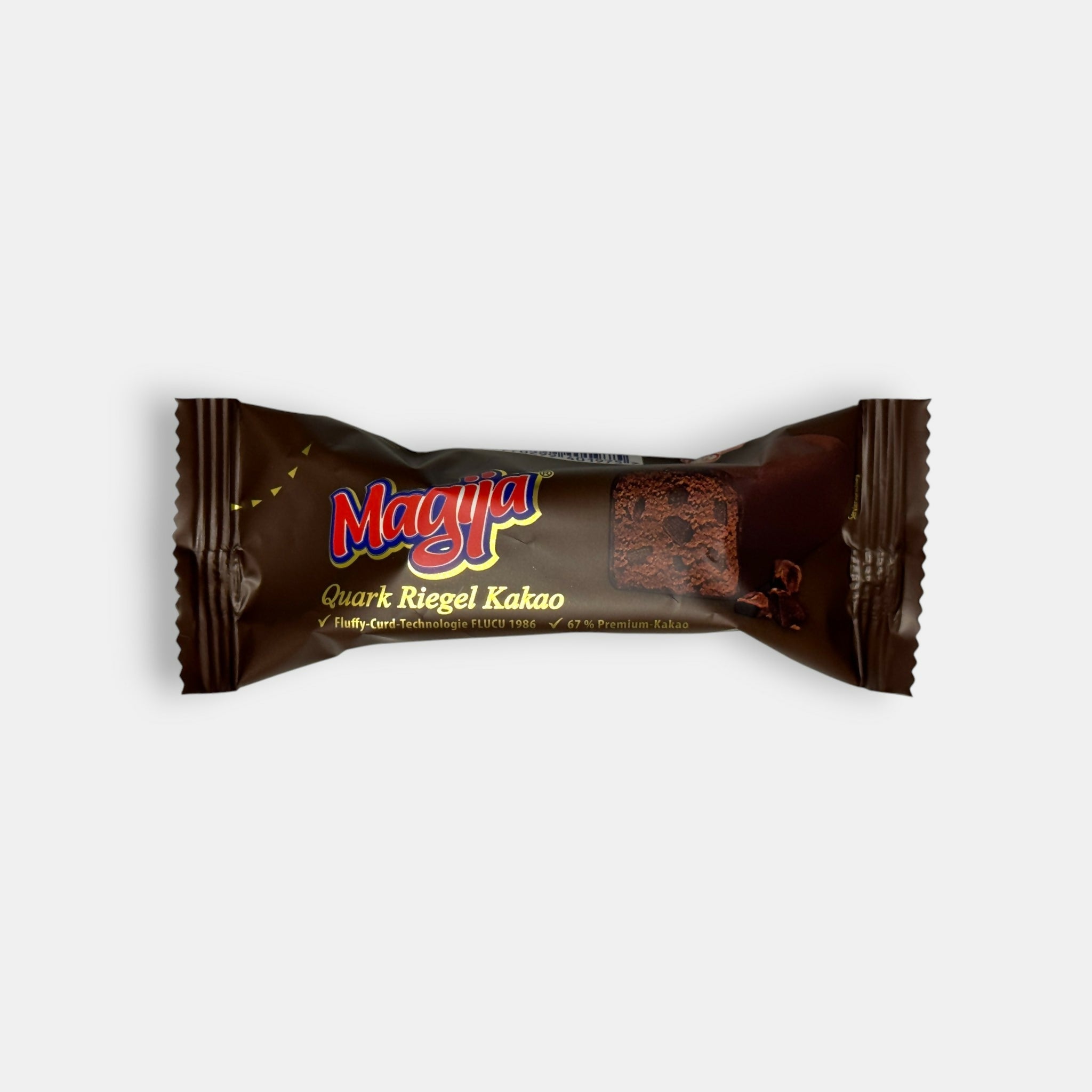 Barre au fromage frais enrobée de chocolat noir, vue de face, dessert d’épicerie slave à Paris — livraison rapide Pomo.bio.