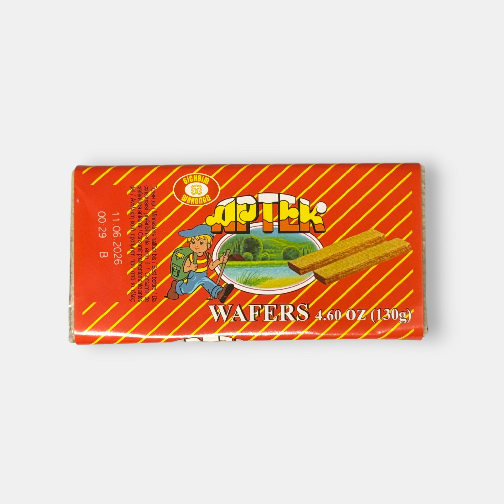 Vue de face d’un paquet de gaufrettes « Artek » à la crème cacao, 130 g, format classique, épicerie slave Pomo.bio avec livraison rapide à Paris.