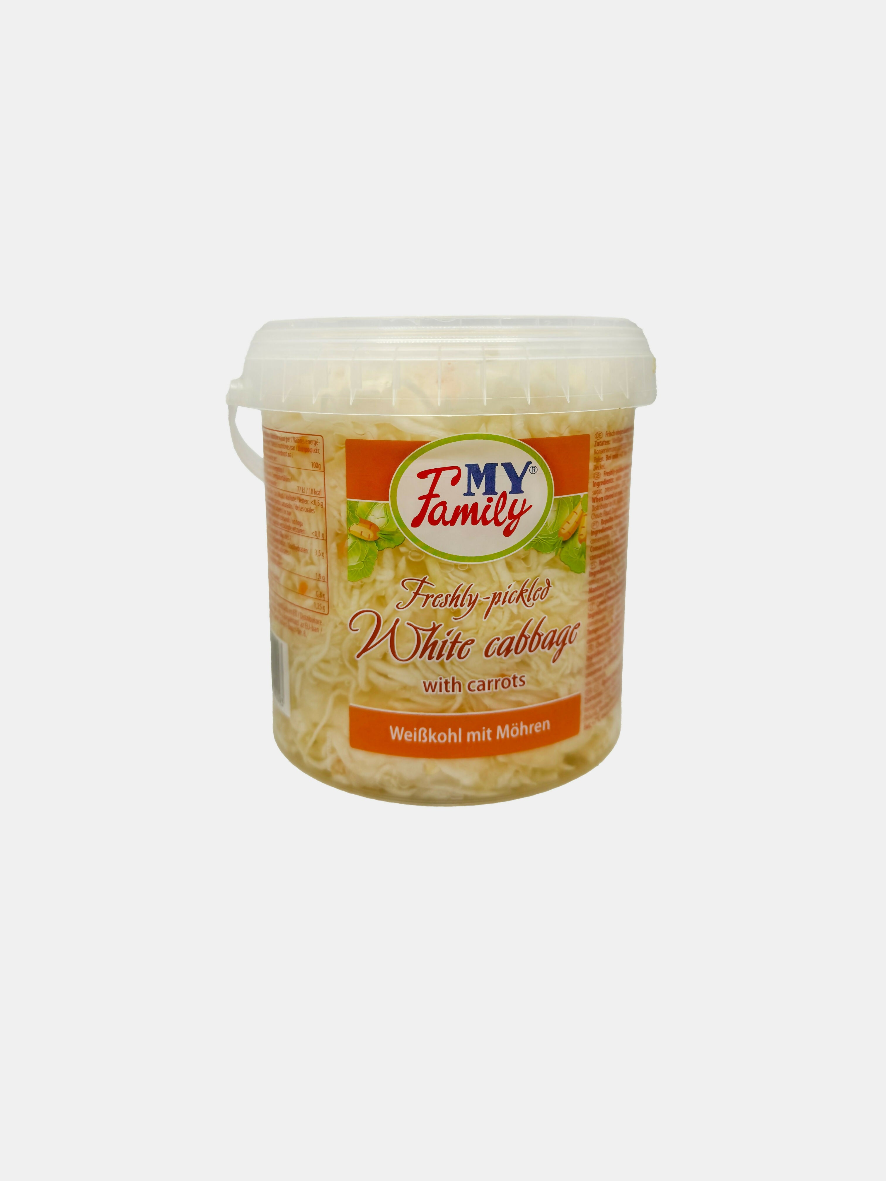 Bocal de chou légèrement salé aux carottes Moya Semya 900 g, épicerie slave